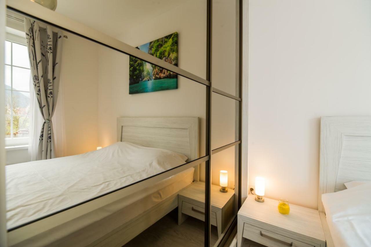 Schiller Apartment 57 - Free Private Parking Braşov Esterno foto