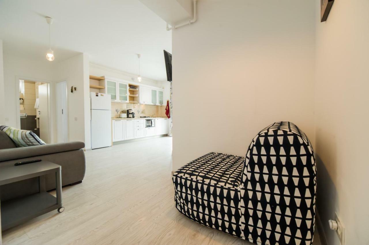 Schiller Apartment 57 - Free Private Parking Braşov Esterno foto